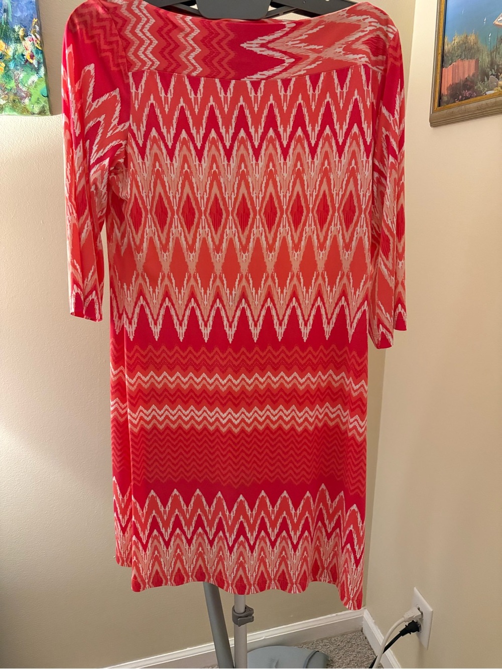 Donna Morgan Red and Orange Chevron Shift Dress